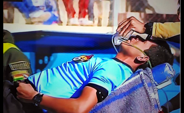 Conmoción en Bolivia: muere el árbitro Víctor Hurtado tras desplomarse en pleno partido