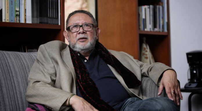 Homenaje a la obra el escritor Jaime Manrique en OML 2022 que tendrá lugar en Cali