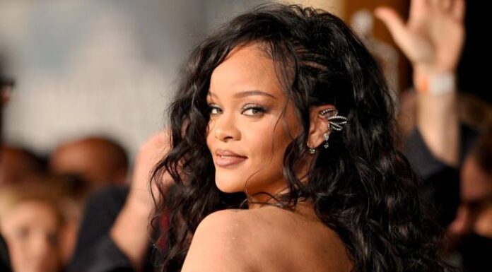 Rihanna de nuevo a los escenarios