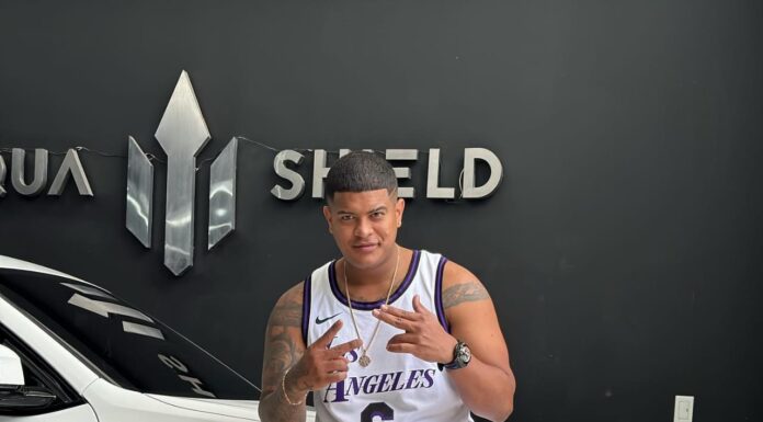 FELIPE VÁSQUEZ EL RECONOCIDO DJ ASESINADO EN CALI, EL DIA DE AYER EN UNA CARAVANA DE HALLOWEN.